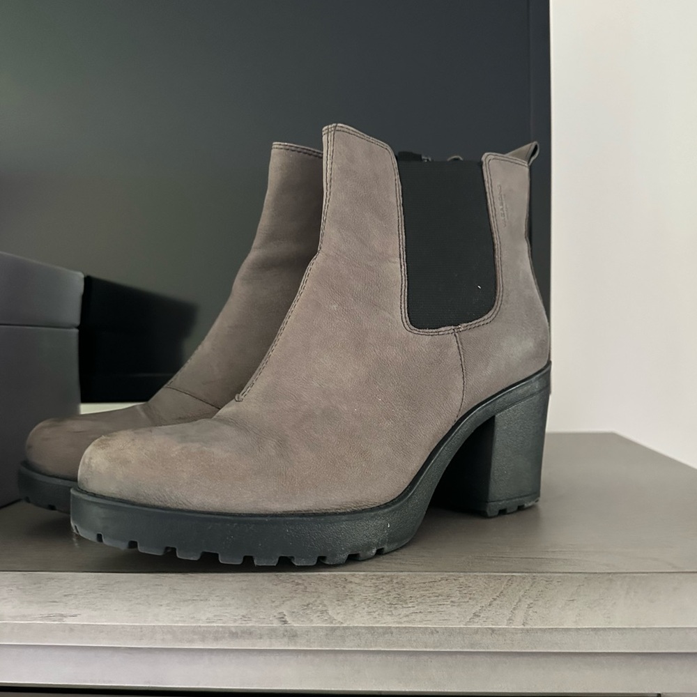 Vagabond Boots